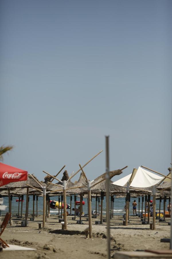 מלון Năvodari Casa Coral Mamaia Nord מראה חיצוני תמונה